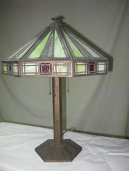 Item 4-0298 Table Lamp
